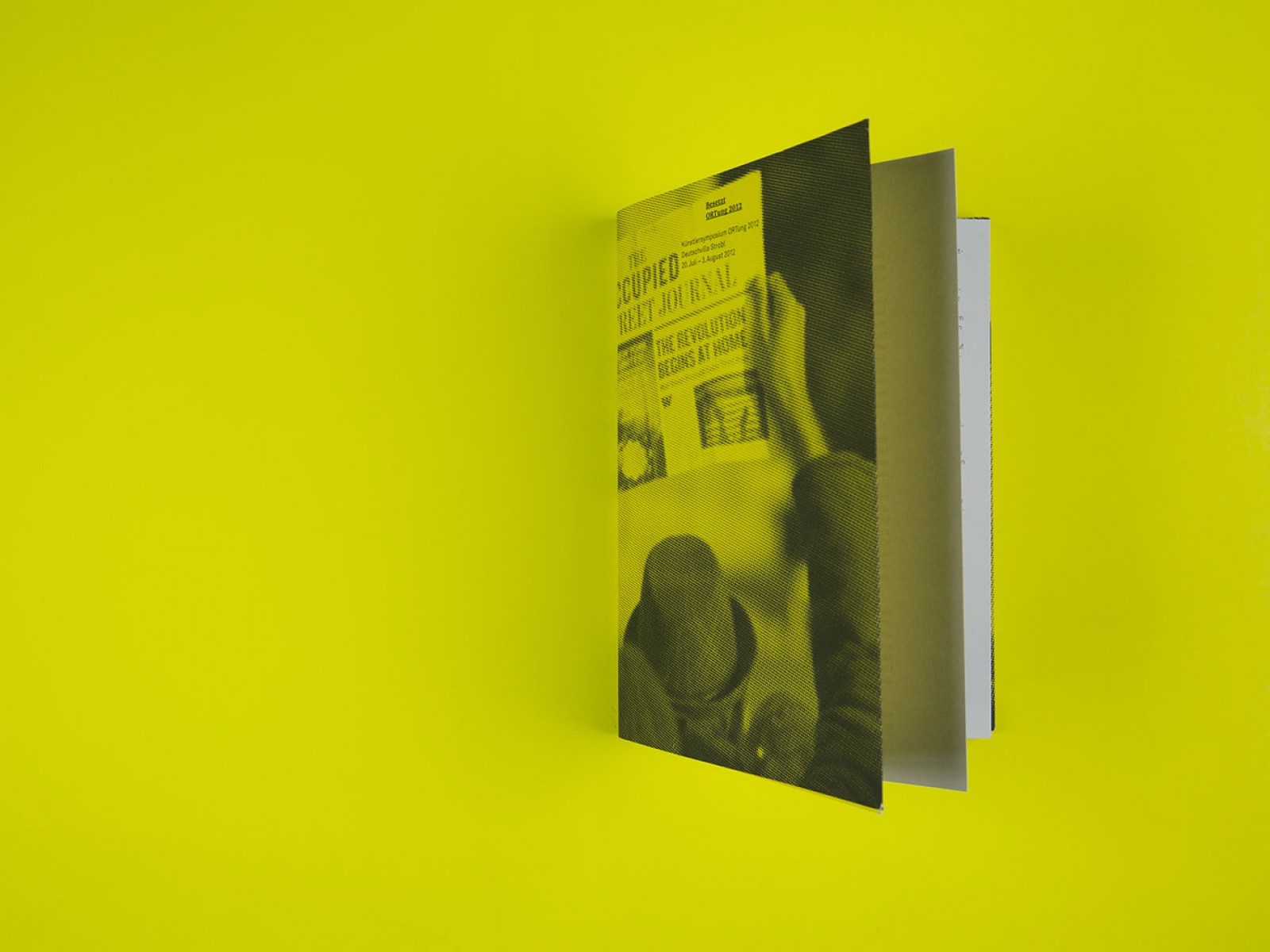 Layout und Gestaltung des Ausstellungskatalogs Salzburger Kunstverein